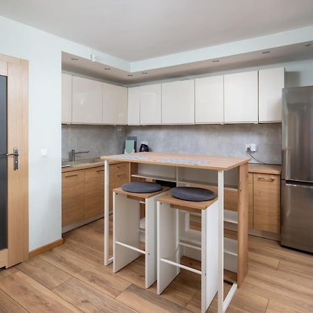Apartament Albatros 75M Z Ogrodkiem Leilighet Warszawa Eksteriør bilde
