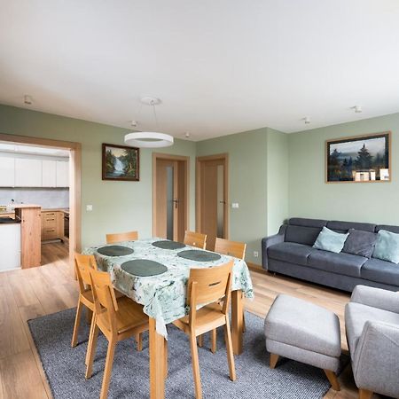 Apartament Albatros 75M Z Ogrodkiem Leilighet Warszawa Eksteriør bilde