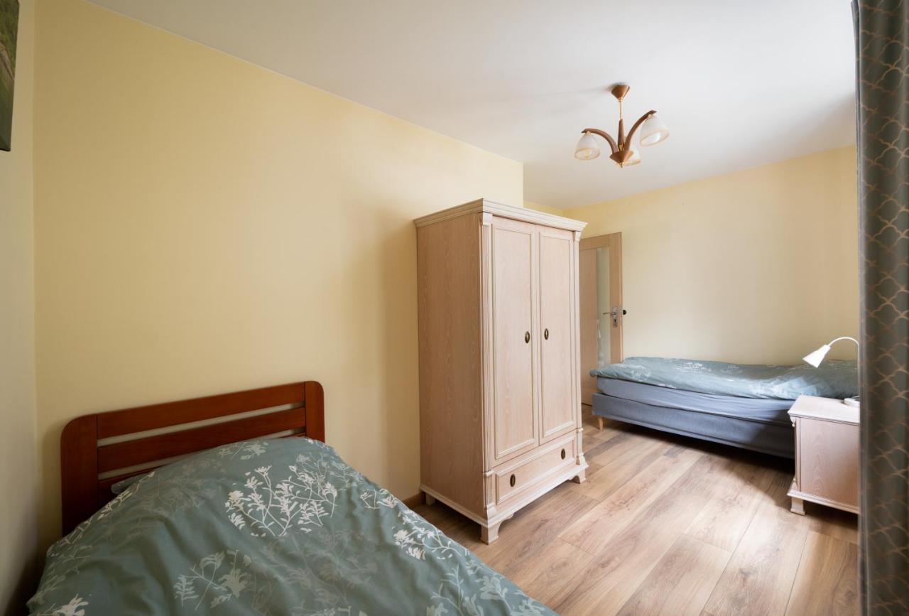 Apartament Albatros 75M Z Ogrodkiem Leilighet Warszawa Eksteriør bilde